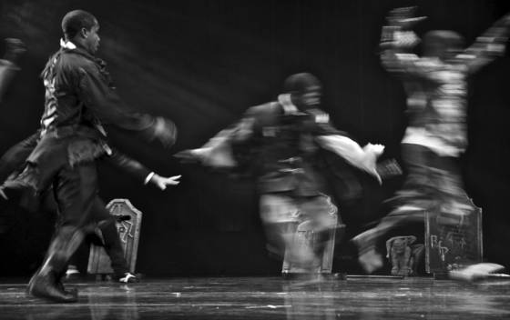 Ghost_on_stage