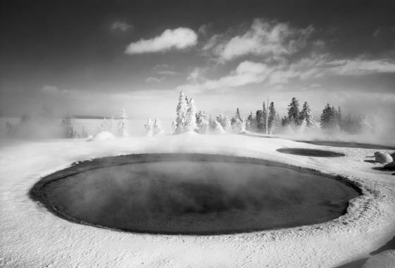 West_thumb_basin__yellowstone_national_park