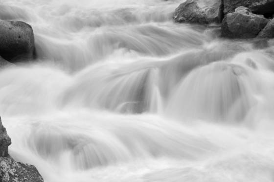 Stream_in_motion