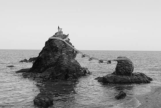 Wedded_rocks