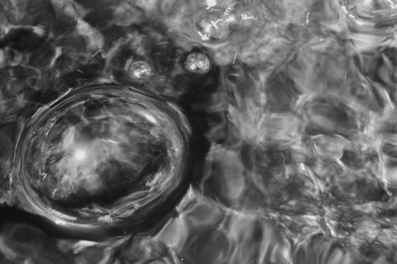 Creek_bubbles