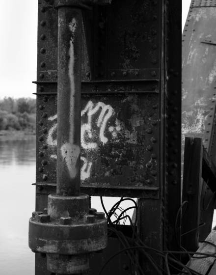 Swing_bridge_09