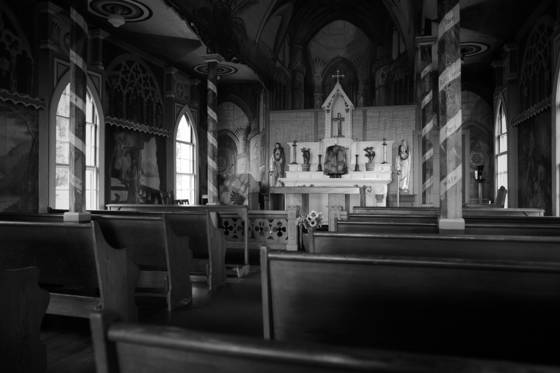 St_benedict_s_painted_church_altar