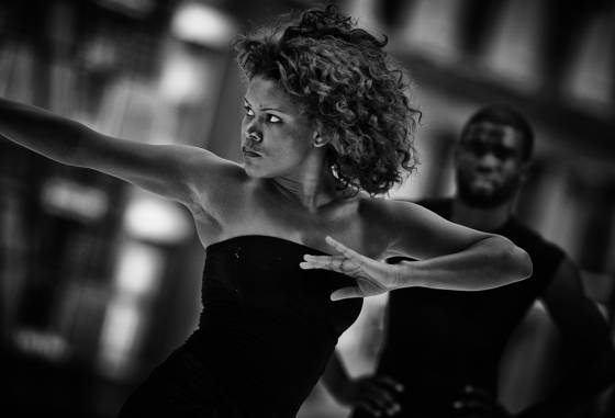 Dancers_on_the_street_9