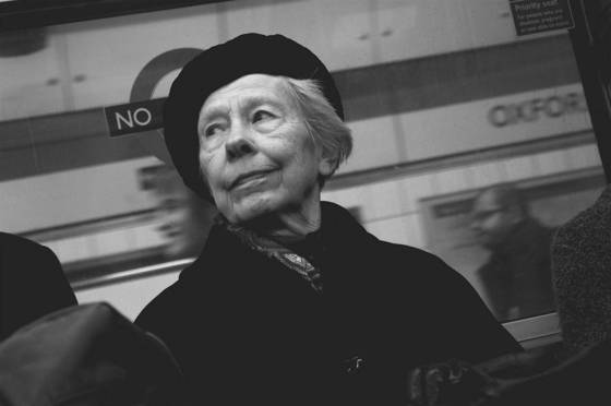 Woman_on_the_underground