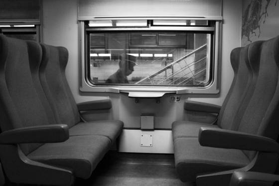 Train_chairs