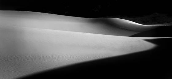 Dunes_and__shadows