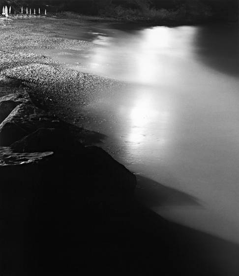 Absence_of_bathers