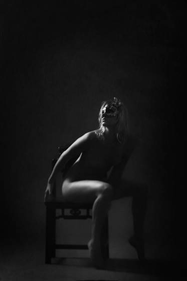 Masked_nude