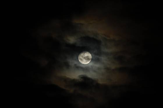 Moon_3