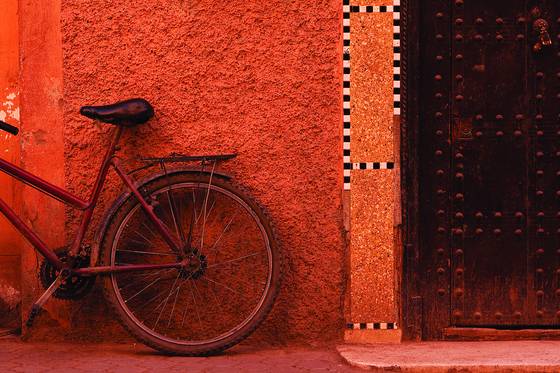 Bike_and_doorway