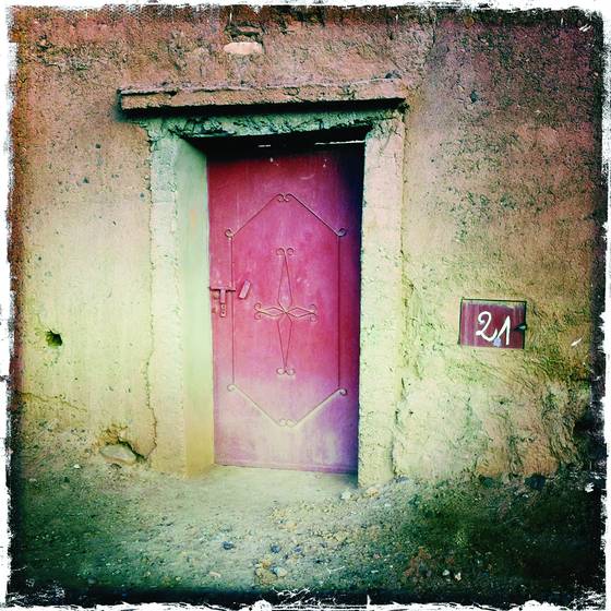 Door_in_adobe_wall