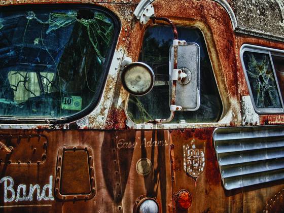 Tour_bus