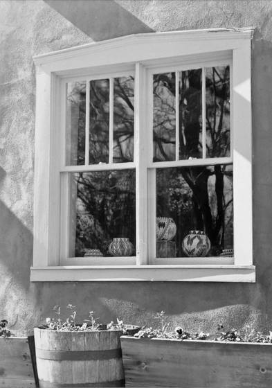Canyon_road_window