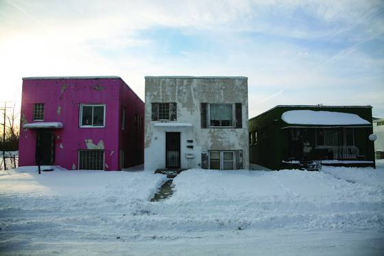 Three_desolate_homes