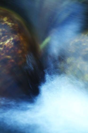 Stone_and_water_17