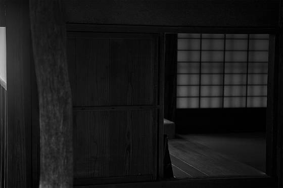 Three_windows