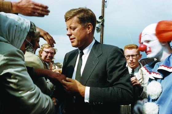 Jfk_unguarded