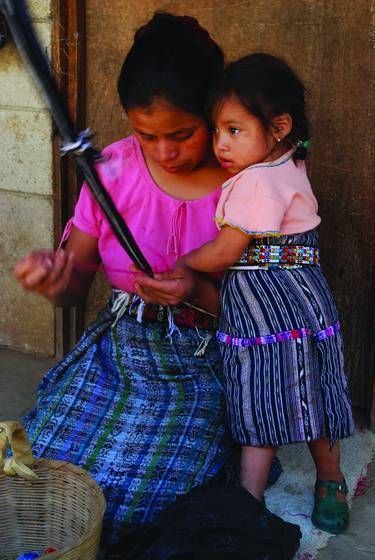 Mayan_weavers_3
