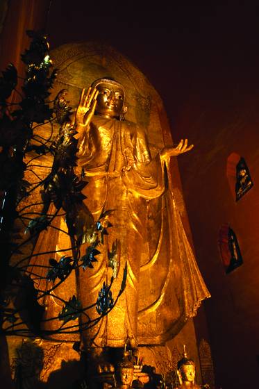 Golden_buddha