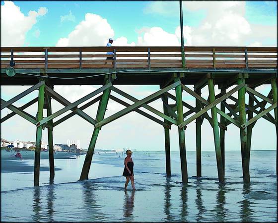 Man_woman_pier