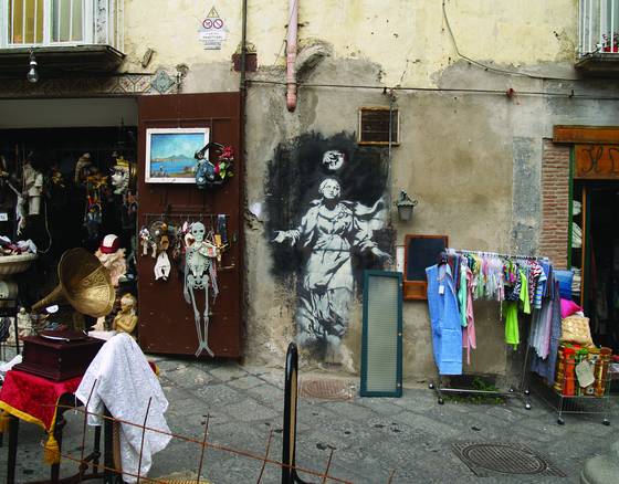 Puppets_and_a_saint