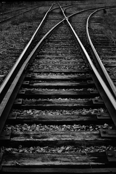 Tracks_to_nowhere