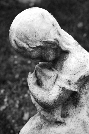 Child_with_bible