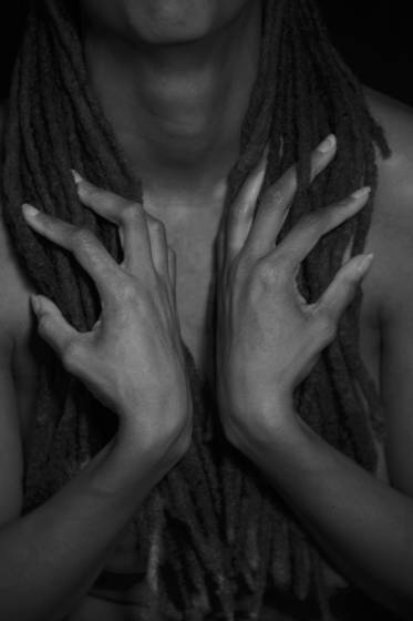 Hands_of_the_artist