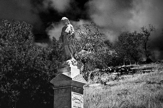Noir_mourning