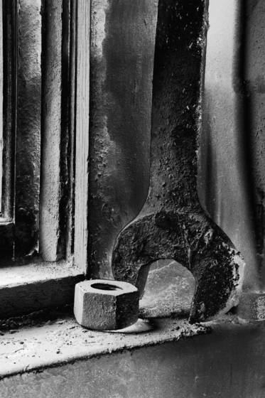 Clay_factory_wrench