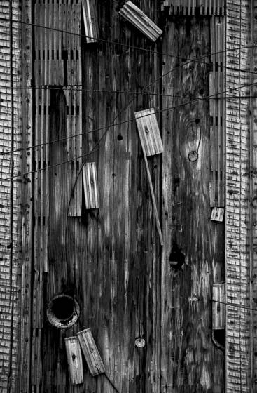 Metropolis_disintegrating