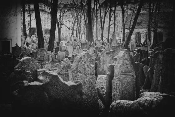 Old_jewish_cemetery