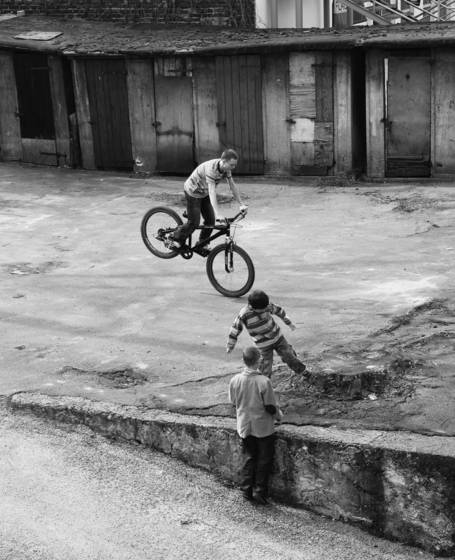 Backyard_circus