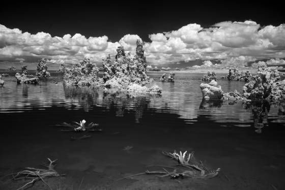 Clouds_and_tufa