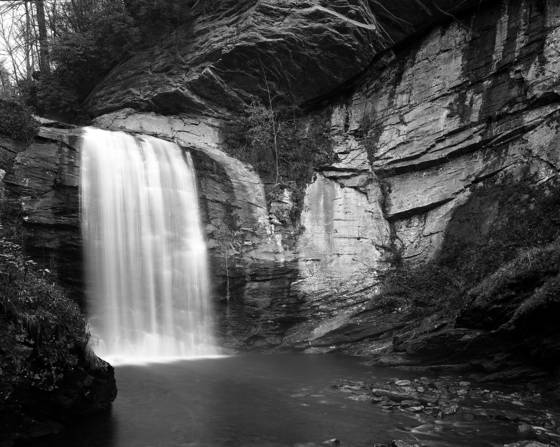 Looking_glass_falls