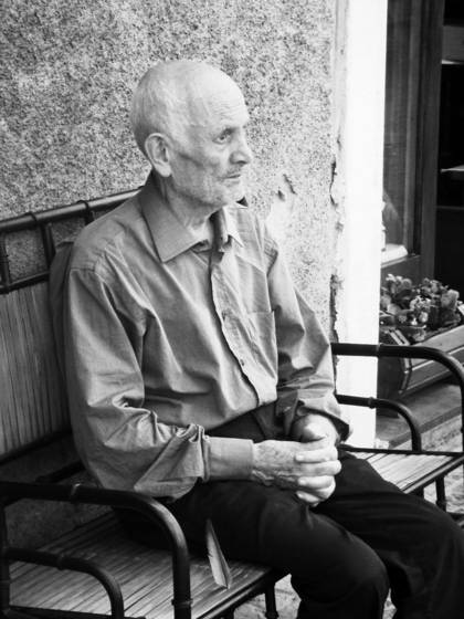 Man_with_feather____hoping