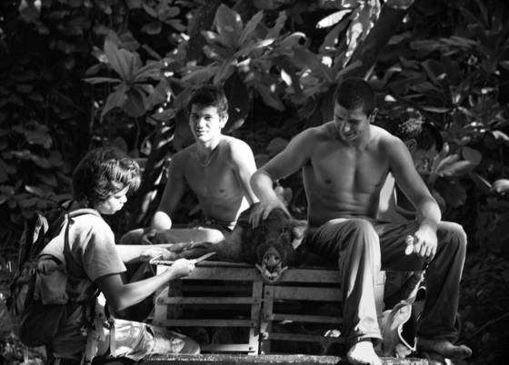 Kalalau_trail_pig_hunters