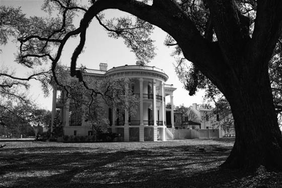 Nottaway_plantation_home