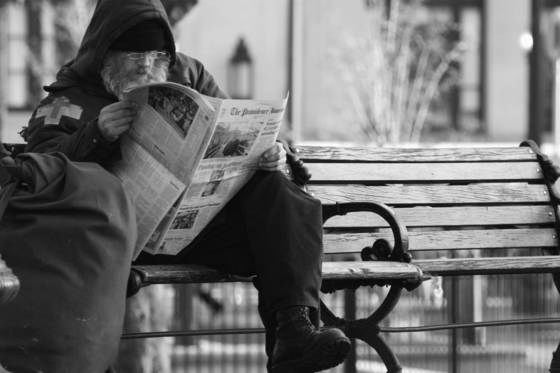Reading_the_journal