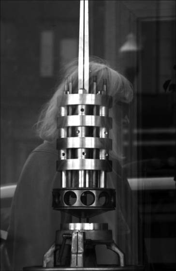 The_5th_dimension_platinum_blond_particle_accelerator