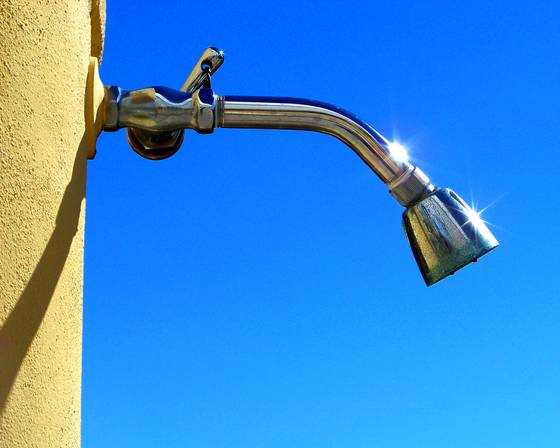 Miami_shower