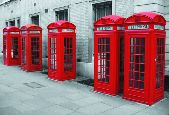Bow_street_phone_boxes