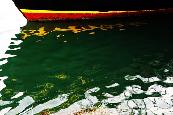 Yellow_stripe