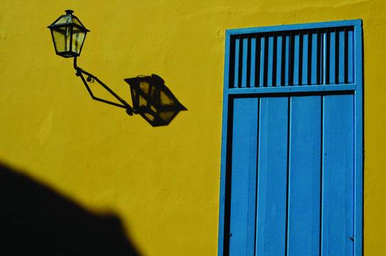 Blue_door