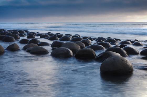 Bowling_ball_beach