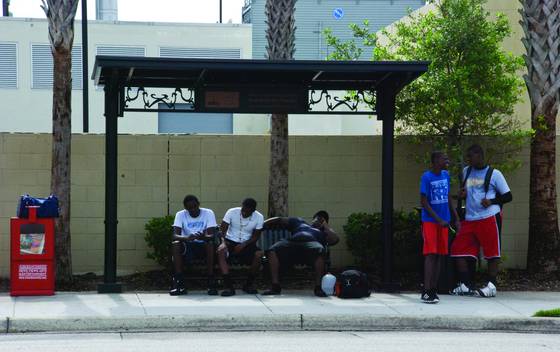 Hospital_bus_bench