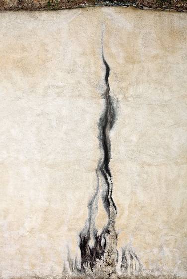 Fixed_in_stone