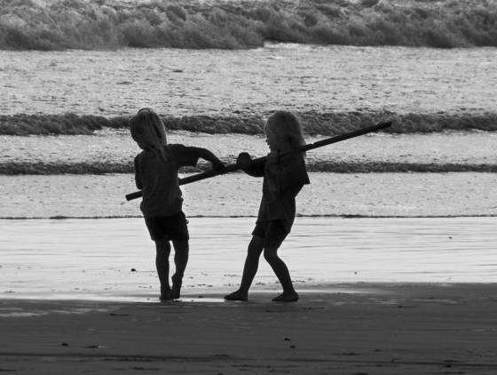 Two_girls_3