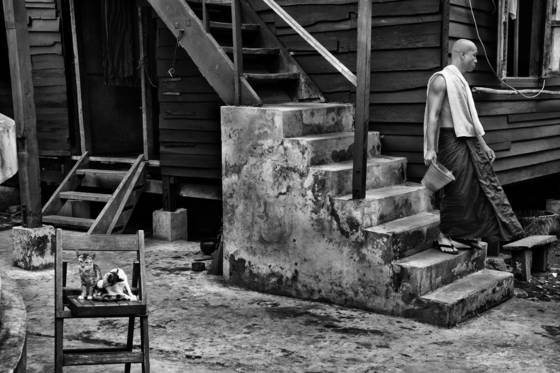 Monastery_life